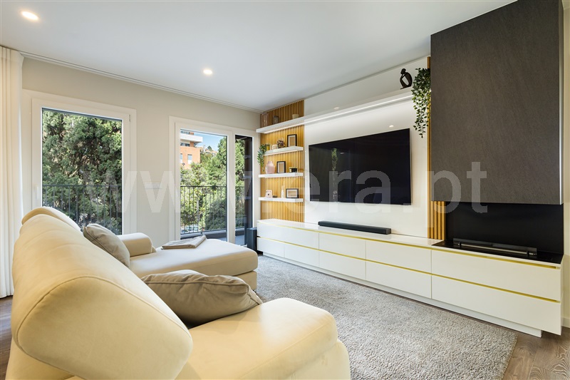 Apartamento T2 / Odivelas, Ramada e Caneças
