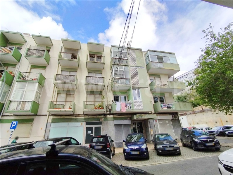 Apartamento T2 / Oeiras, Algés, Linda-a-Velha e Cruz Quebrada-Dafundo