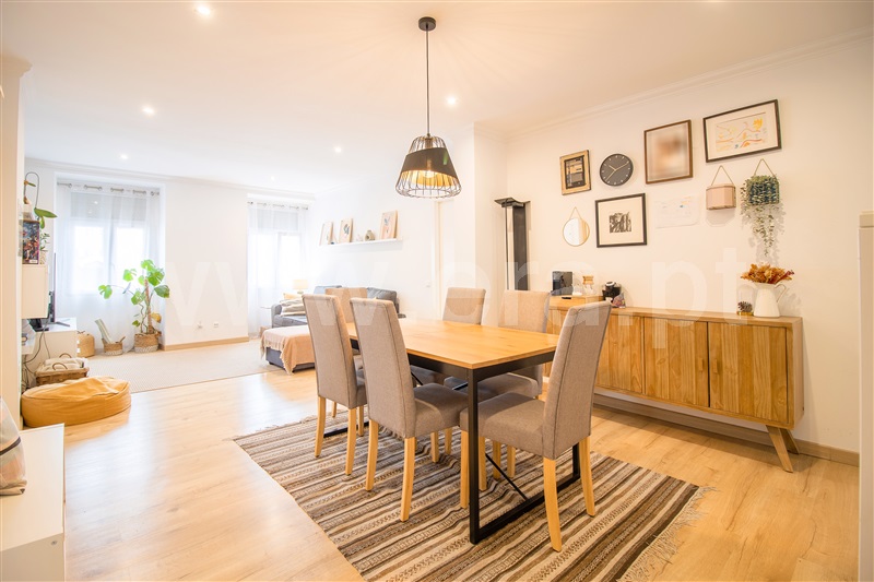 Apartamento T2 / Oeiras, Algés, Linda-a-Velha e Cruz Quebrada-Dafundo