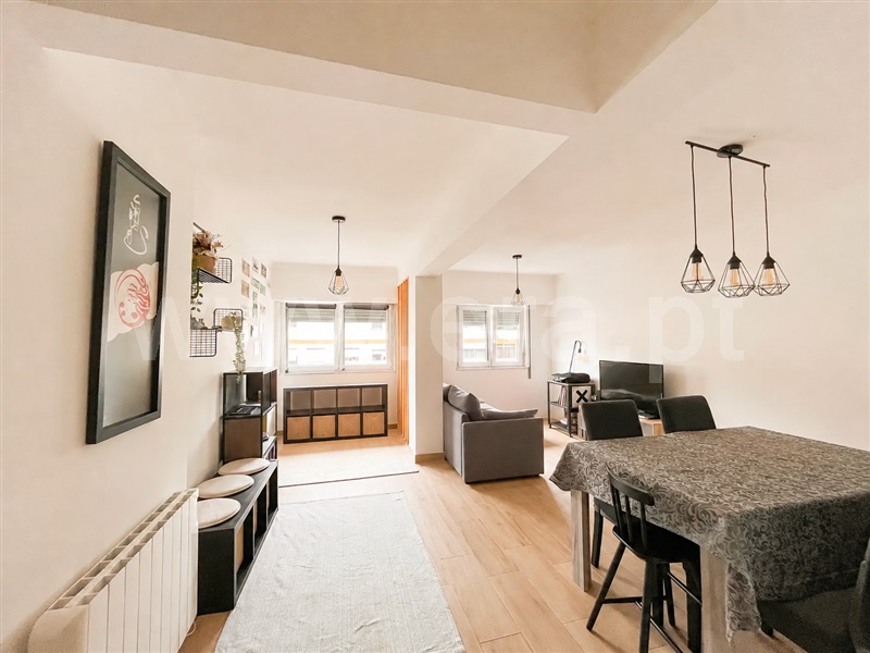 Apartamento T2 / Oeiras, Algés, Linda-a-Velha e Cruz Quebrada-Dafundo