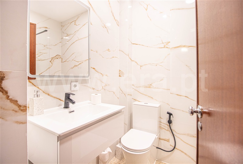 Apartamento T2 à venda em Carnaxide e Queijas, Oeiras — foto 8