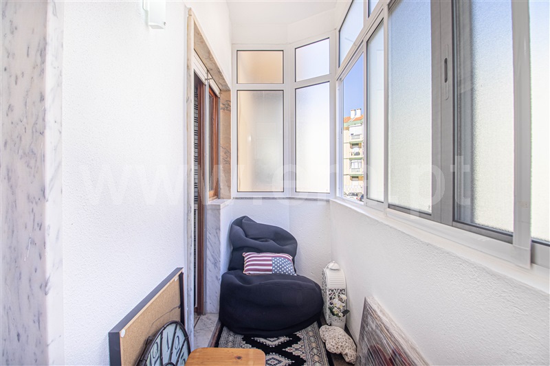 Apartamento T2 à venda em Carnaxide e Queijas, Oeiras — foto 15