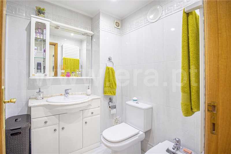 Apartamento T2 Oeiras, Carnaxide e Queijas - 1496547 - 3