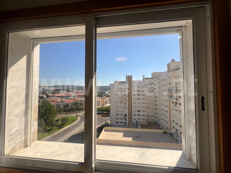 Apartamento T2 à venda em Carnaxide e Queijas, Oeiras — foto 6