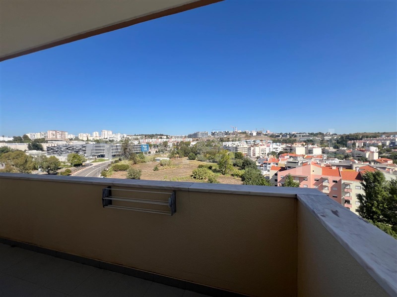 Apartamento T2 à venda em Carnaxide e Queijas, Oeiras — foto 9