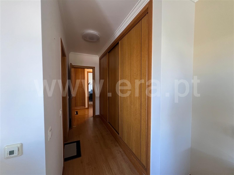 Apartamento T2 à venda em Carnaxide e Queijas, Oeiras — foto 16