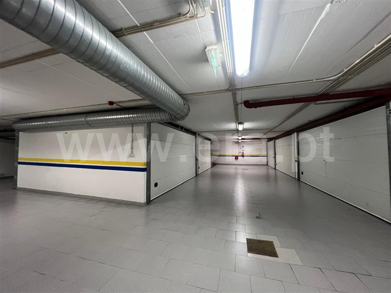 Apartamento T2 à venda em Carnaxide e Queijas, Oeiras — foto 17