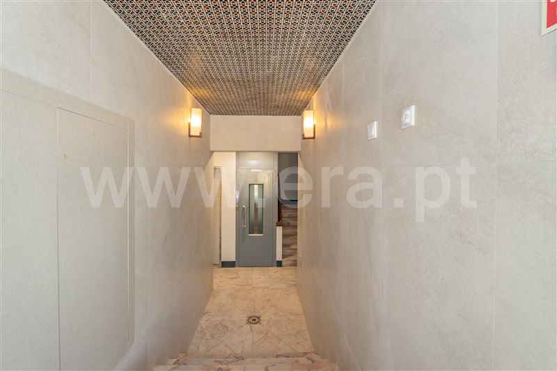 Apartamento T2 à venda em Linda-A-Velha, Oeiras — foto 2