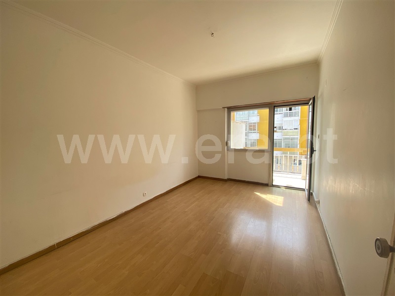 Apartamento T2 / Oeiras, Oeiras e São Julião da Barra, Paço de Arcos e Caxias