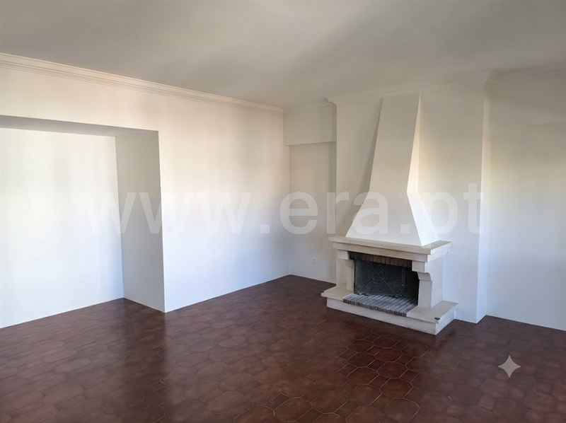 Apartamento T2 / Oeiras, Oeiras e São Julião da Barra, Paço de Arcos e Caxias