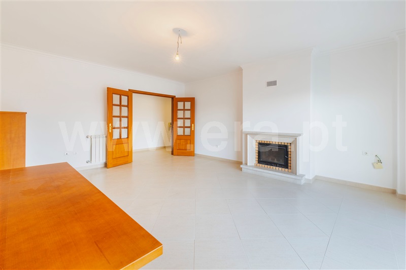 Apartment in Oeiras - View 3