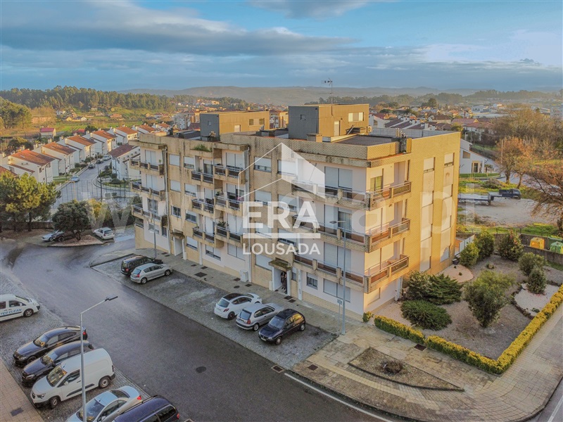 Apartamento T2 / Paredes, Baltar