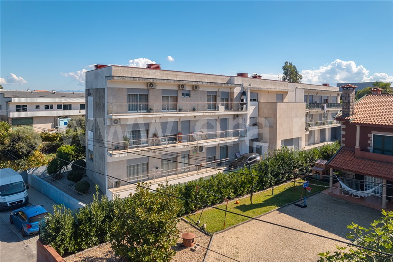 Apartamento T2 / Paredes, Cristelo