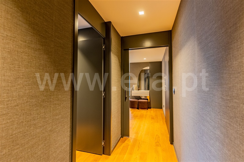 Apartment in Ponta Delgada - More