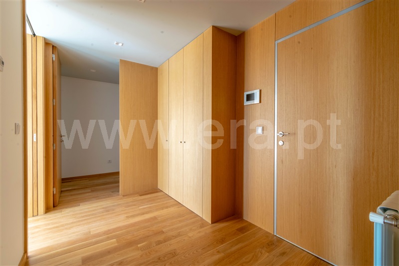 Apartamento T2 / Porto, Faria Guimarães - View 5