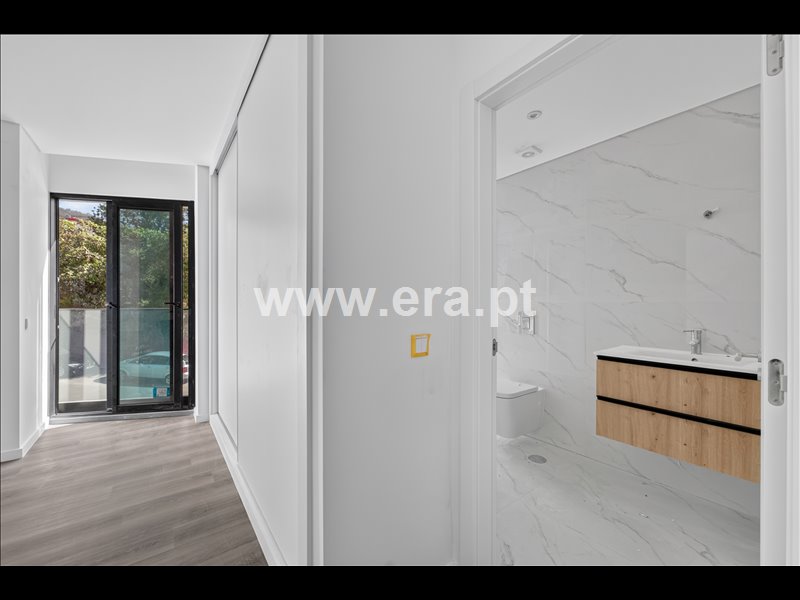 Apartamento T2 à venda em Caniço, Santa Cruz — foto 13