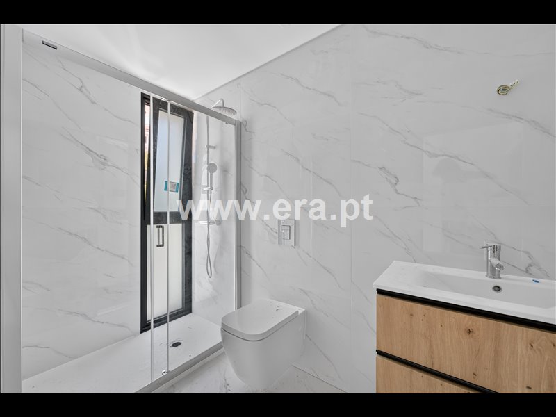 Apartamento T2 à venda em Caniço, Santa Cruz — foto 14