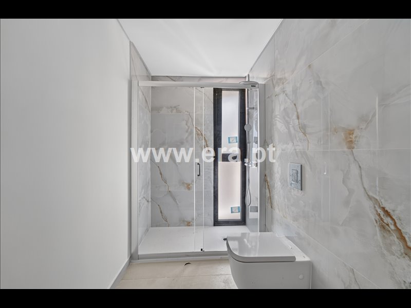 Apartamento T2 à venda em Caniço, Santa Cruz — foto 18