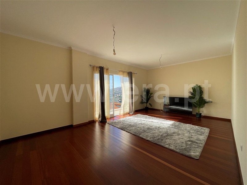 Apartamento T2 / Santa Cruz, Santa Cruz