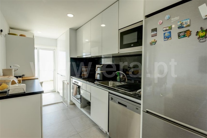 Apartamento T2 / Santa Maria da Feira, Cavaco /S.Bento - View 3