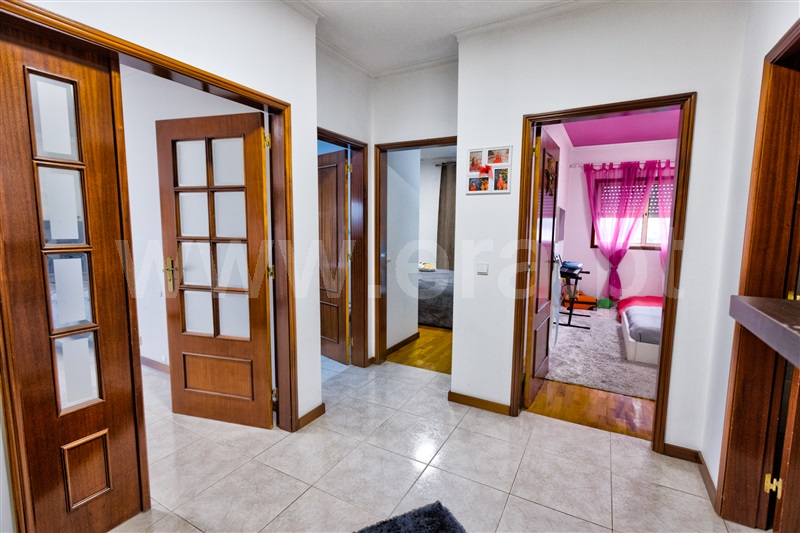 Apartamento T2 / Santa Maria da Feira, Lourosa