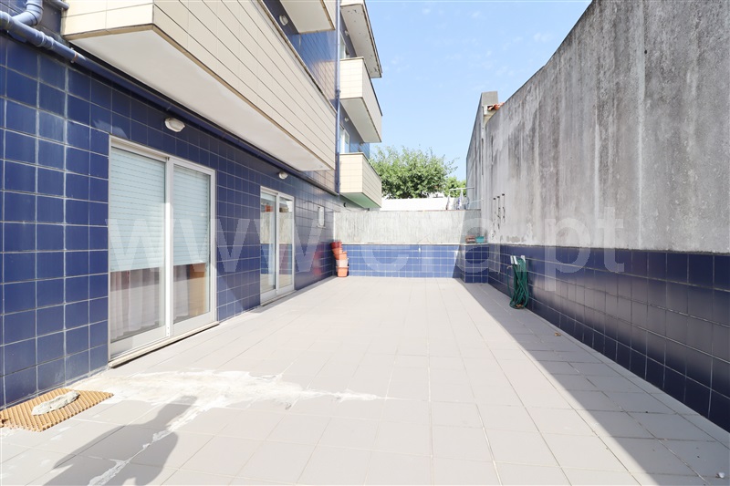 Apartamento T2 / Santa Maria da Feira, Mozelos