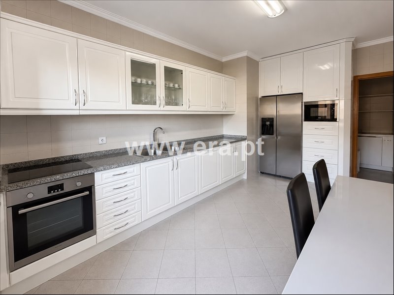 Apartamento T2 à venda em Paços de Brandão, Santa Maria da Feira — foto 7