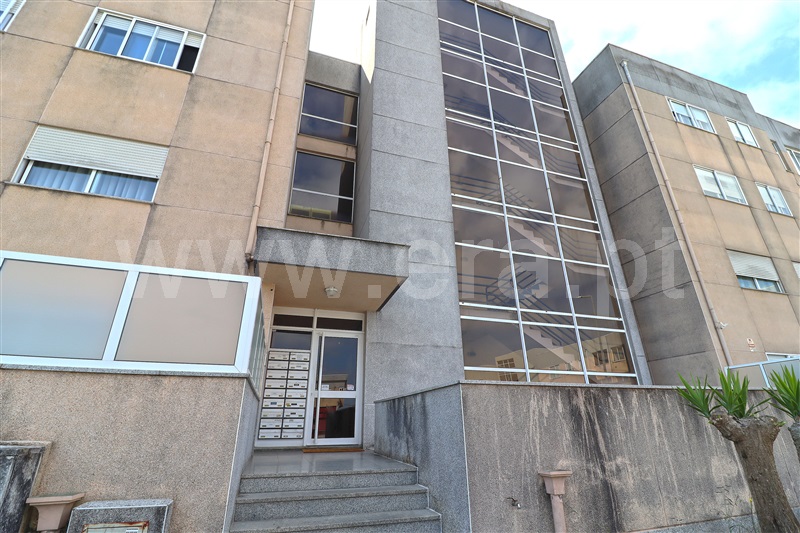 Apartamento T2 / Santa Maria da Feira, Rio Meão