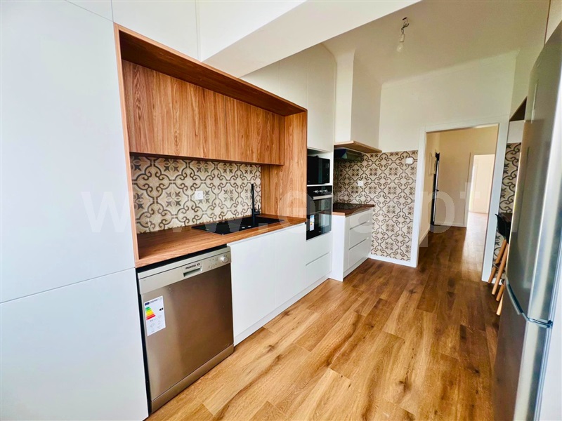 Apartamento T2 à venda em Centro Histórico, Santarém — foto 2