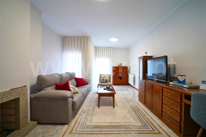 Apartamento T2 / São João da Madeira, SJM 5