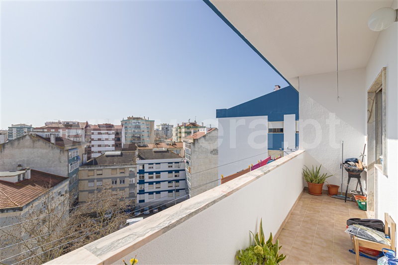 Apartamento T2 à venda em Amora, Seixal — foto 4