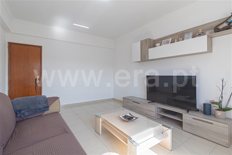 Apartamento T2 à venda em Amora, Seixal — foto 8