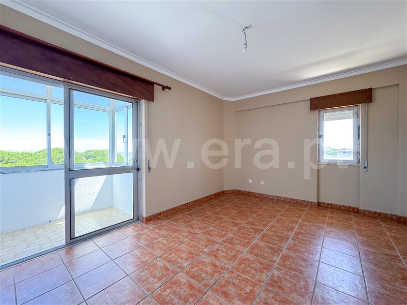Apartamento T2 / Seixal, Amora