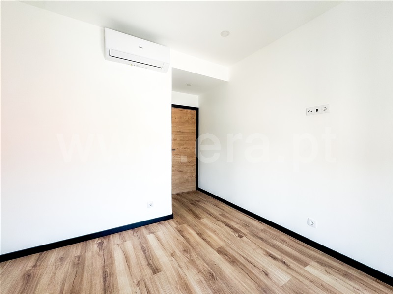 Apartamento T2 à venda em Amora, Seixal — foto 11