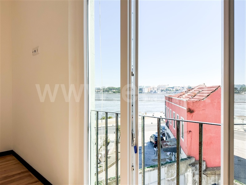 Apartamento T2 à venda em Amora, Seixal — foto 4
