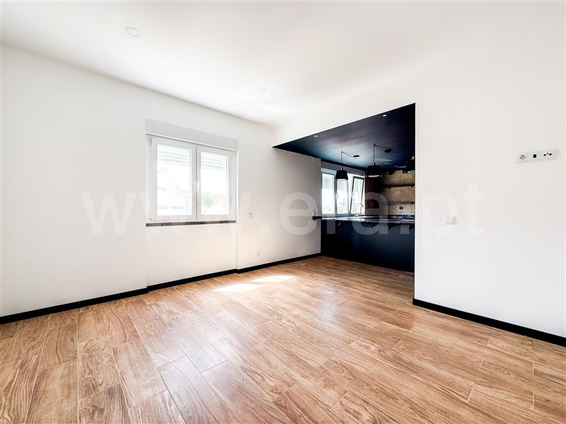 Apartamento T2 à venda em Amora, Seixal — foto 5