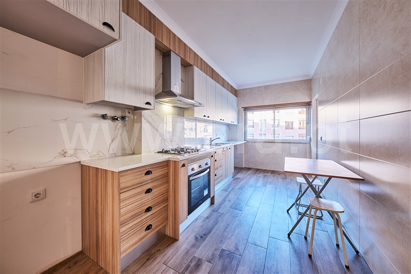 Apartamento T2 / Seixal, Corroios