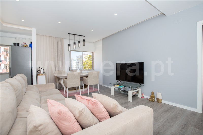 Apartamento T2 / Seixal, Setúbal