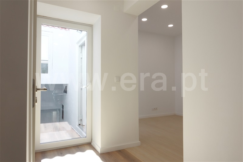 Apartamento T2 à venda em Vila de Sesimbra, Sesimbra — foto 3