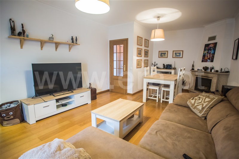 Apartamento T2 / Sines, Sines