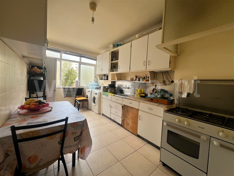 Apartamento T2 / Sintra, Agualva - Cacém