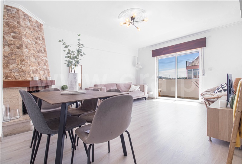 Apartamento T2 / Sintra, Agualva e Mira-Sintra
