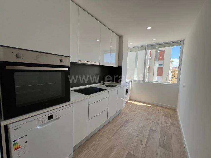 Apartamento T2 / Sintra, Cacém e São Marcos