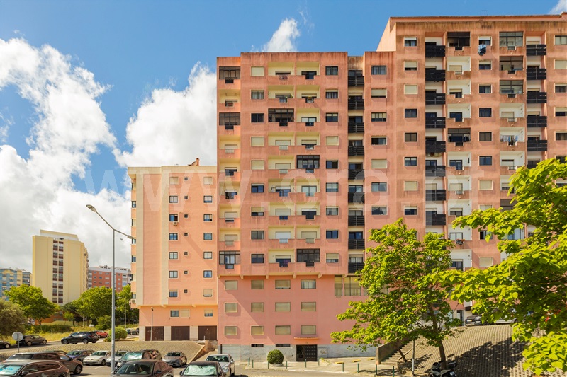 Apartamento T2 / Sintra, Cacém