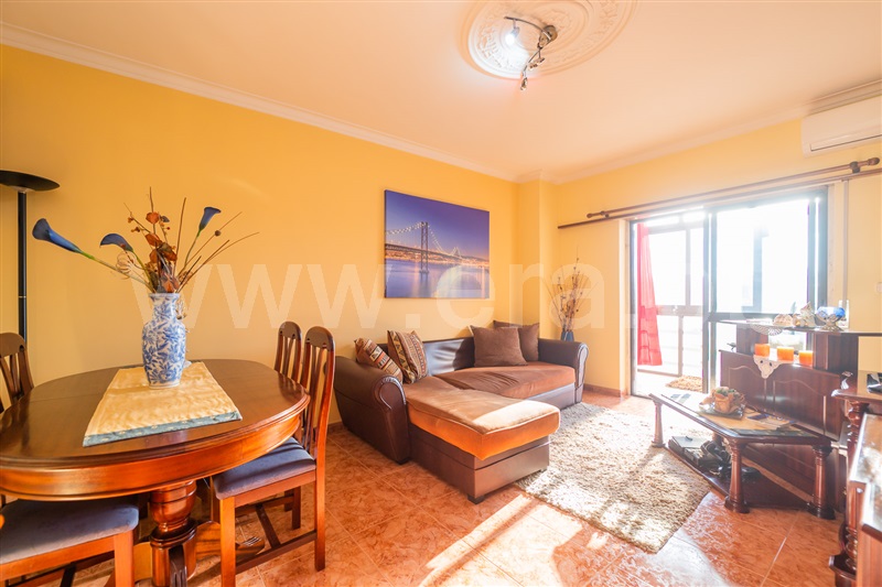 Apartamento T2 / Sintra, Casal de Cambra