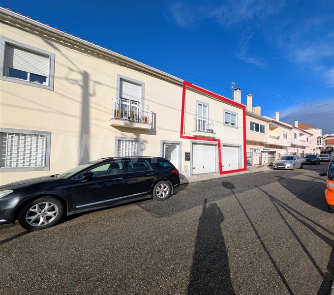 Apartamento T2 / Sintra, Casal de Cambra