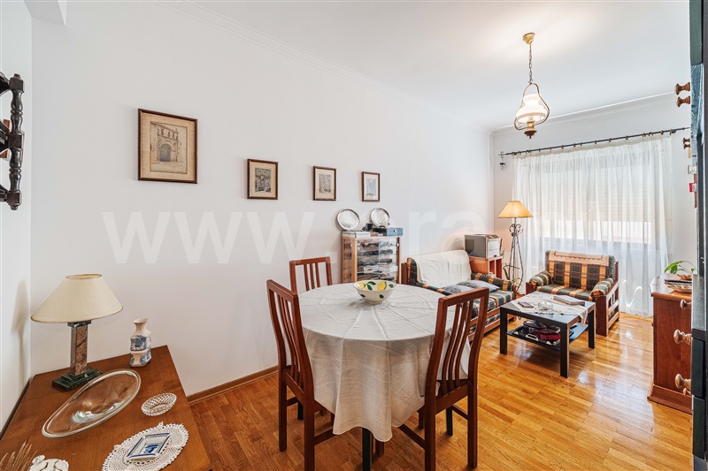 Apartamento T2 / Sintra, Casal Gouveia