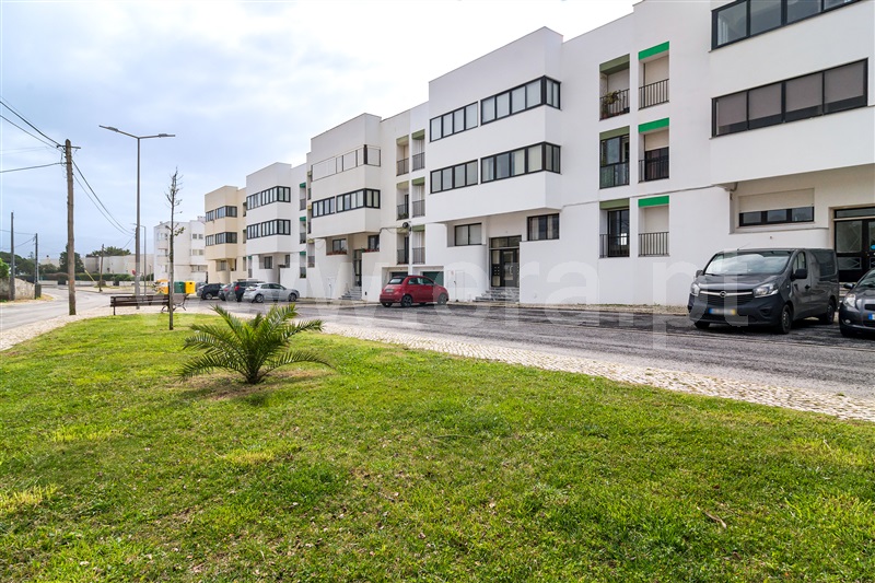 Apartamento T2 / Sintra, Colares