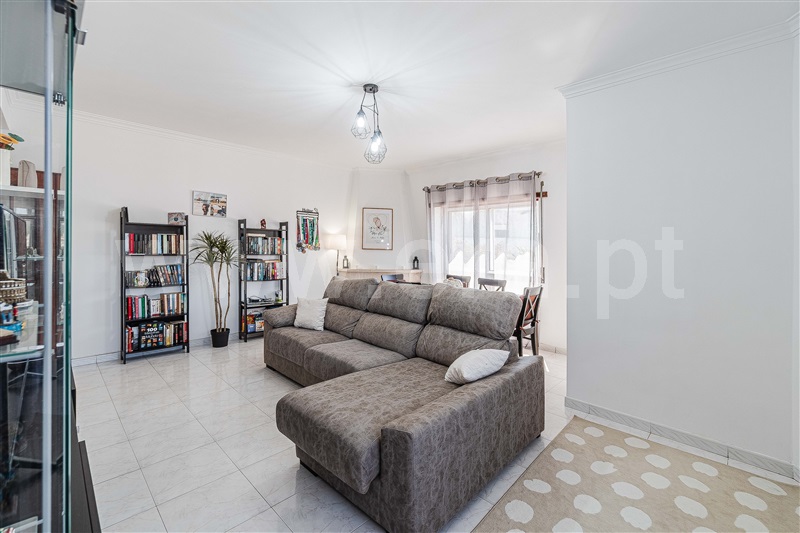 Apartamento T2 / Sintra, Idanha
