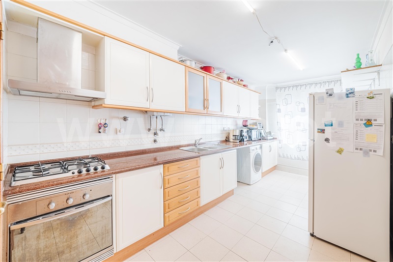 Apartamento T2 / Sintra, Mem Martins